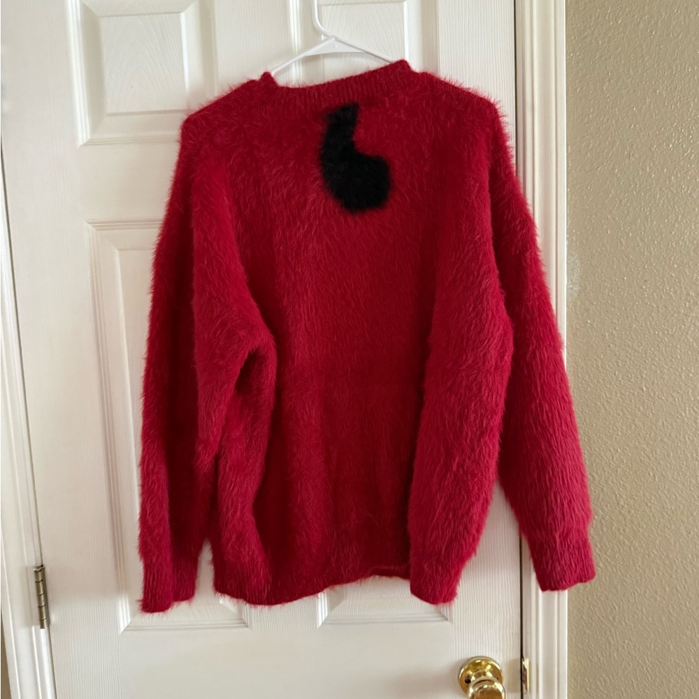 Aelfric Eden Red Fuzzy Crewneck Sweater with Black Cat Motif - Picture 5 of 7